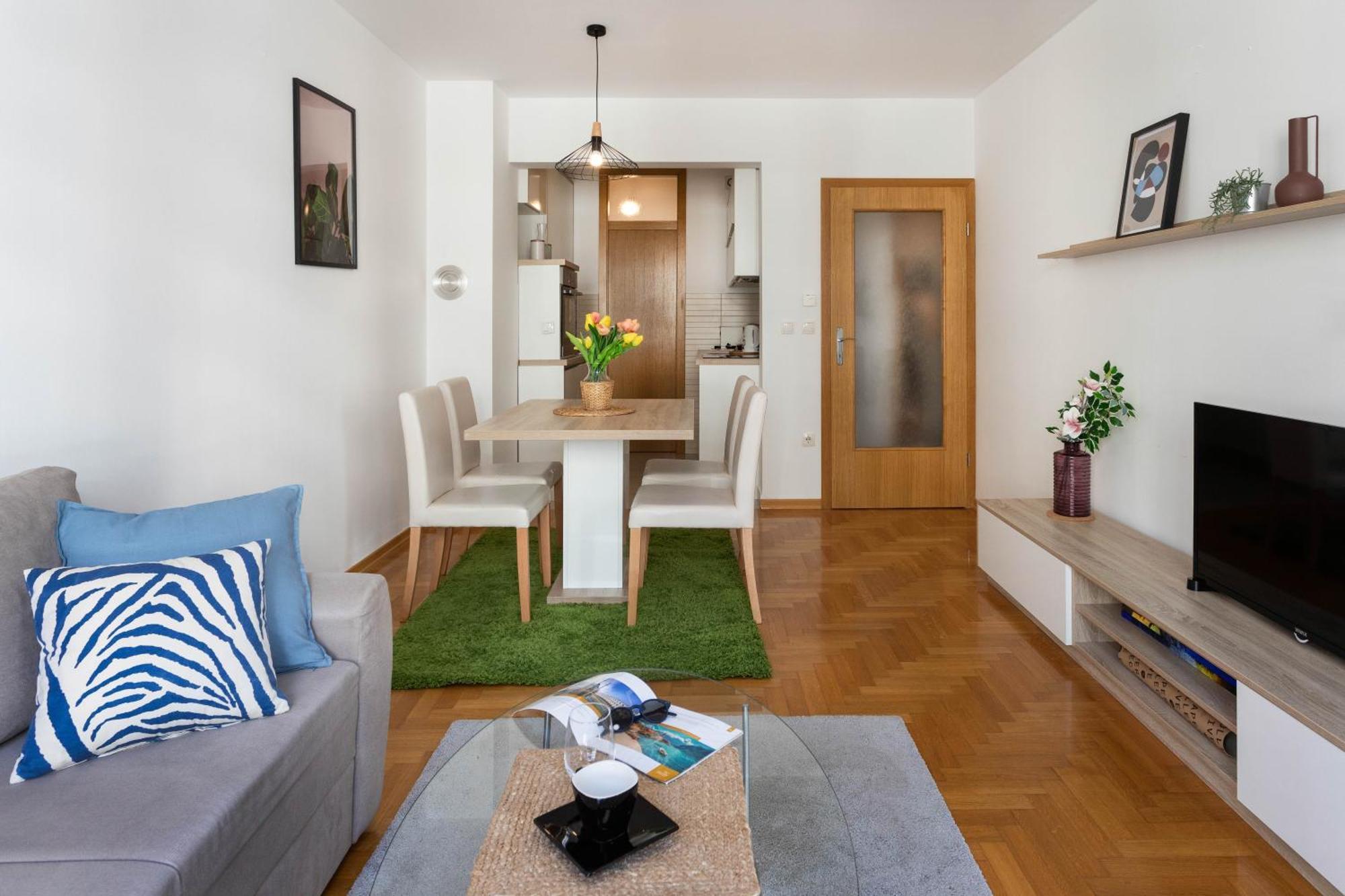 Apartamento Sunny 1Bdr With Balcony & Parking Zagreb Exterior foto